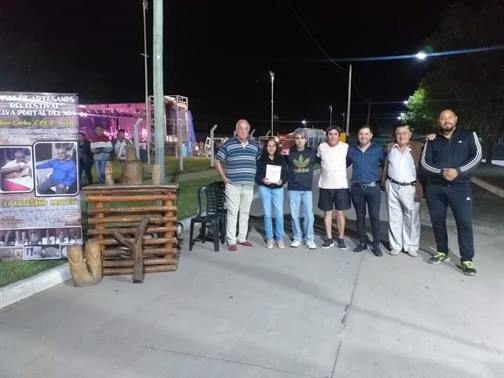 Selva homenajeó a su artesano cantor