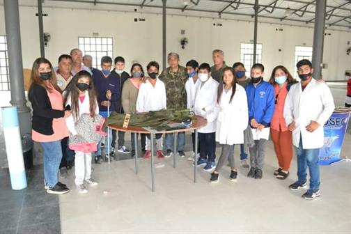 Alumnos de Añatuya se emocionaron con relatos de Malvinas
