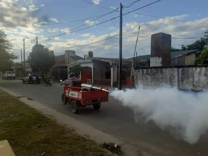 Inician nuevos trabajos de fumigación en La Banda