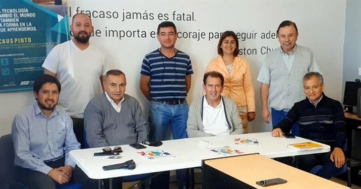 Autoridades de Pinto coordinan el trabajo para el Censo Nacional Autoridades de Pinto coordinan el trabajo para el Censo Nacional
