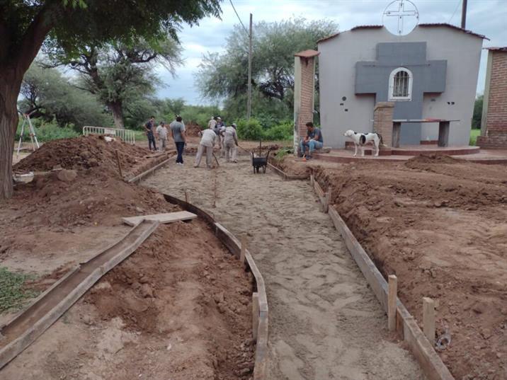 Ejecutan obras para evitar anegamientos en el barrio Fonavi de Campo Gallo