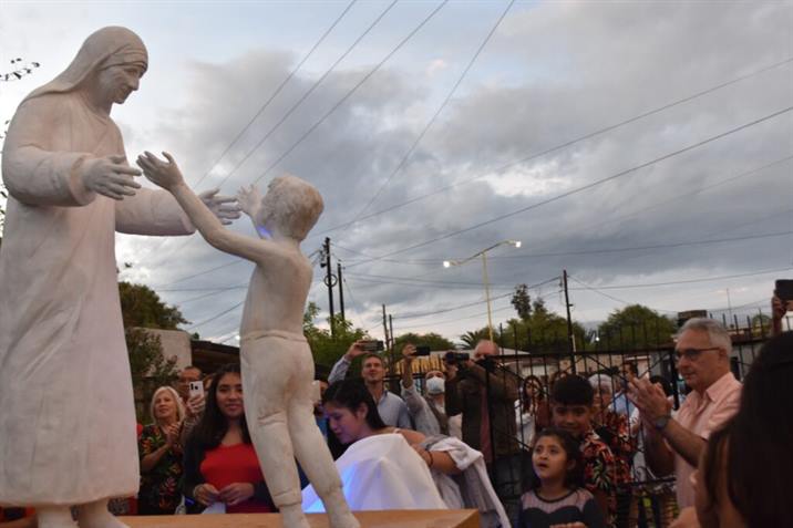 El Hogar “Madre Teresa de Calcuta” de Añatuya estrena edificio El Hogar “Madre Teresa de Calcuta” de Añatuya estrena edificio