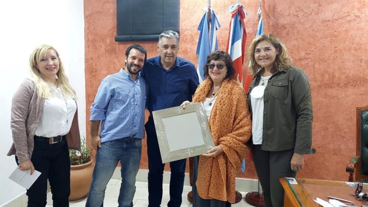 Reunión entre autoridades bandeñas y del Fondo Nacional de las Artes