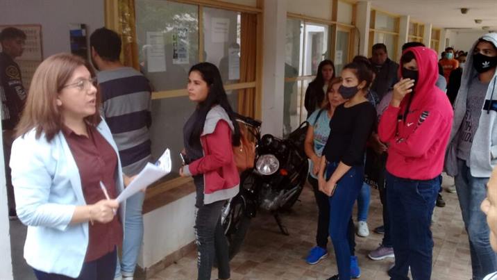 Colonia Dora: Exitosa asistencia a los cursos de oficios dictados por la Unse Colonia Dora: Exitosa asistencia a los cursos de oficios dictados por la Unse