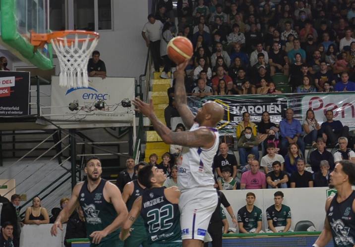 Quimsa mantuvo la punta con mucha autoridad