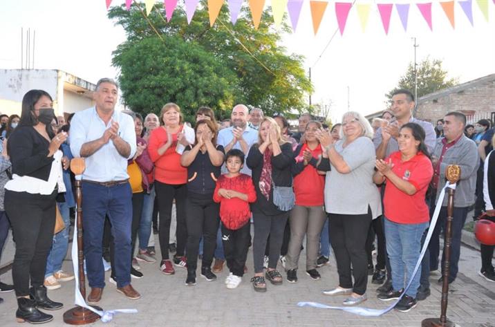Habilitan una obra de pavimento en el barrio Juan F. Ibarra