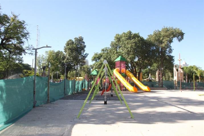 Imprudencia: Piden no ingresar al sector de juegos en plaza Belgrano