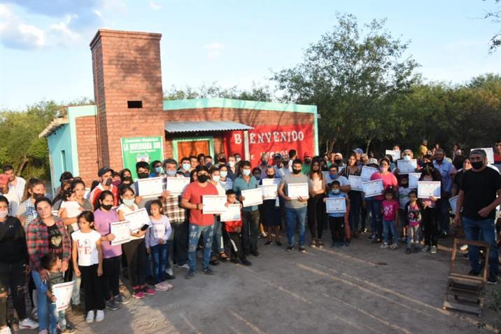 Más de 90 familias de Figueroa accedieron a viviendas sociales