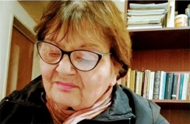La emotiva historia de Elva: a los 77 años cumplió el sueño de ser profesora