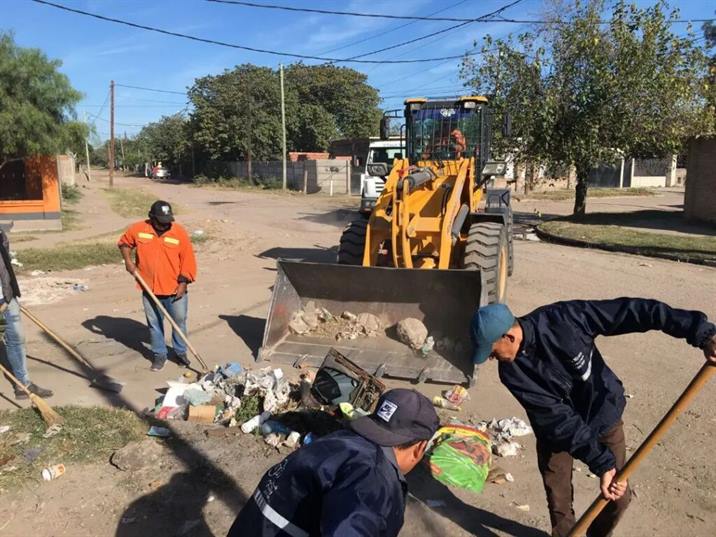 Vecinos del barrio Avenida accedieron a diversos servicios de forma gratuita