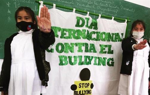 Estudiantes de la Escuela Primaria Municipal unidos contra el bullying
