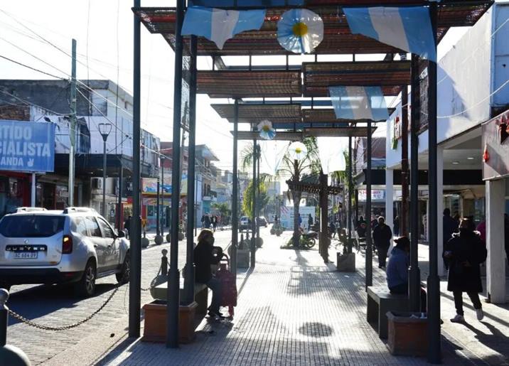 La Banda invita a una jornada patria en la esquina de Alem y Sarmiento