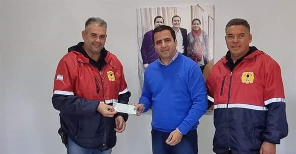 Bomberos de Clodomira recibieron una importante ayuda