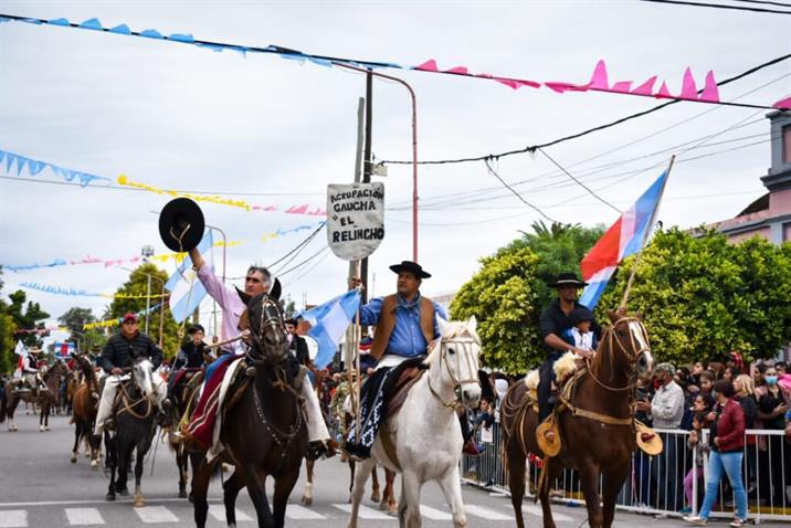 Clodomira cerró los festejos por sus 129 años con una multitudinaria fiesta Clodomira cerró los festejos por sus 129 años con una multitudinaria fiesta