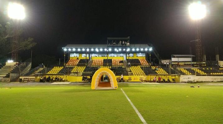 Mitre recibe a Defensores de Belgrano ante su gente en el 8 de Abril