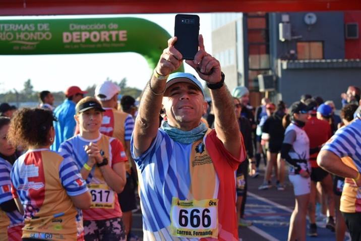 Más de 300 corredores de 8 países participan de la Ultramaratón en Las Termas