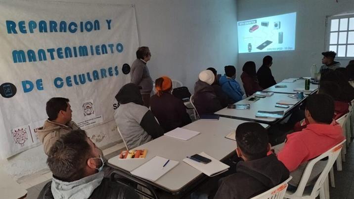 La Unse abrió cursos de capacitación con salida laboral en La Cañada La Unse abrió cursos de capacitación con salida laboral en La Cañada