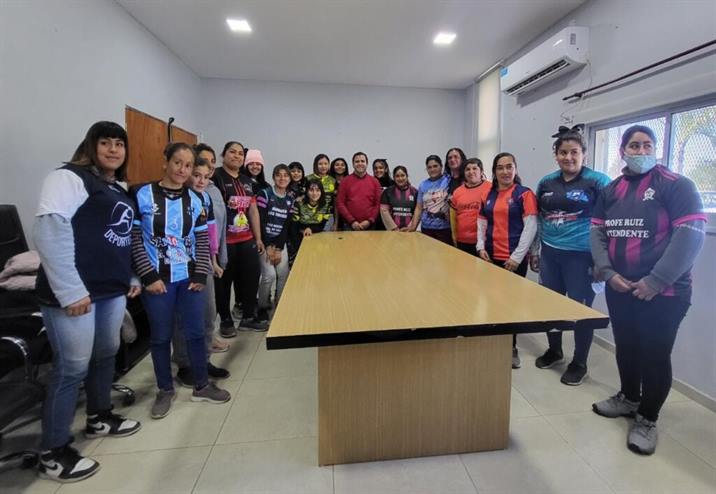 Campeonato congregará a decenas de jugadoras en Clodomira Campeonato congregará a decenas de jugadoras en Clodomira