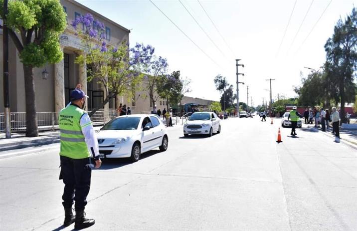 Organizan un operativo especial en el cementerio La Piedad Organizan un operativo especial en el cementerio La Piedad