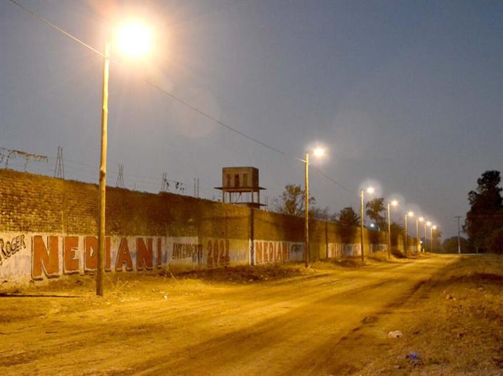 Habilitan obra de luminaria en el barrio Central Argentino