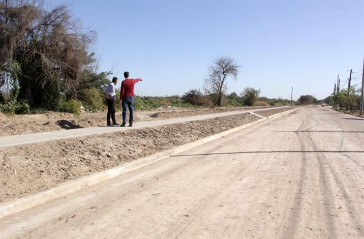 Mejoran espacios públicos del barrio Constitución