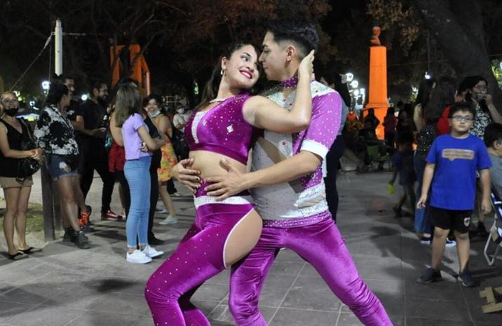 La Asociación Civil Quilla realizará un evento benéfico en la Plaza Belgrano