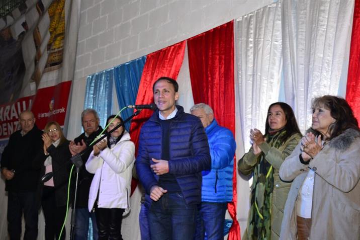 Araujo va por la reelección en Fernández