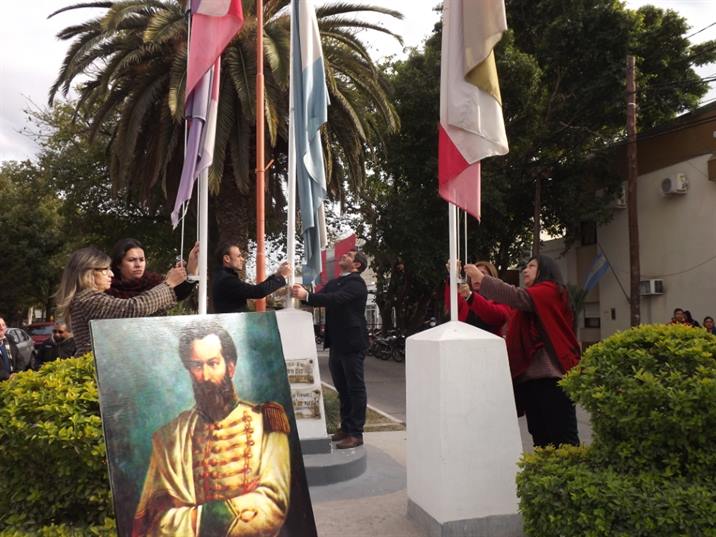 Fernández recordó la figura de Miguel de Güemes Fernández recordó la figura de Miguel de Güemes