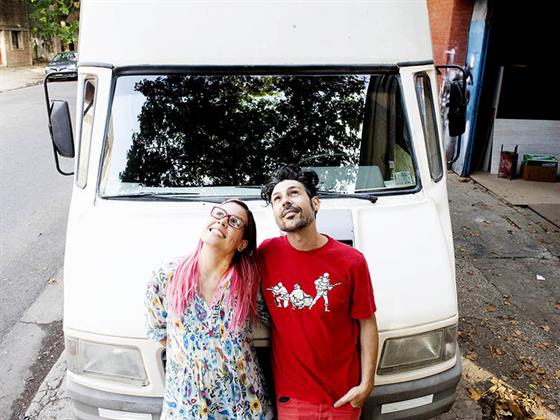 Ana Otto y Ariel Migliorelli hacen escala en Santiago para dictar talleres