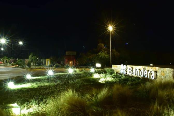 Cartelera de lujo para festejar los 131 años de Bandera