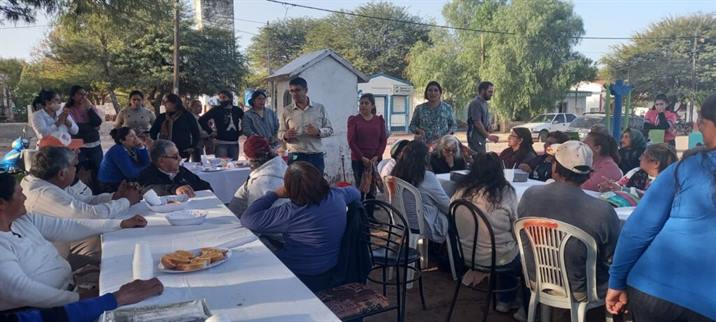 Abuelos cañadenses participaron de un encuentro recreativo