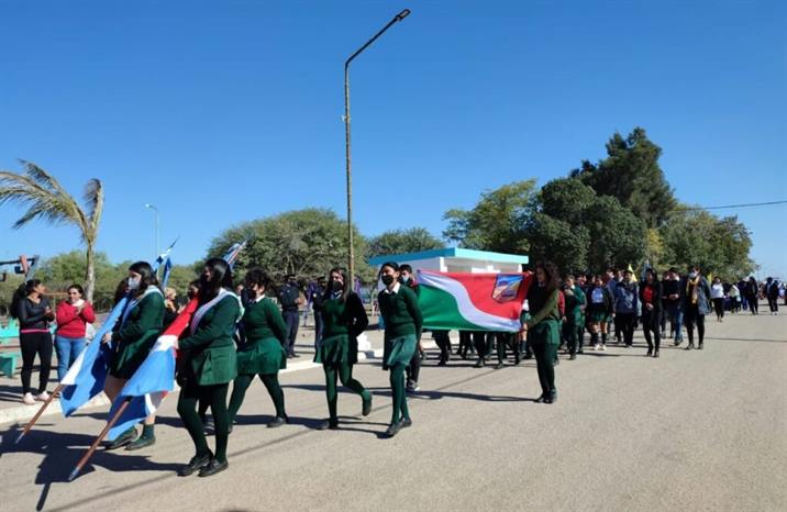 La Cañada celebró la independencia argentina con un gran desfile cívico