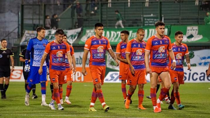 Güemes cayó ante Ferro Carril Oeste en su visita a Caballito
