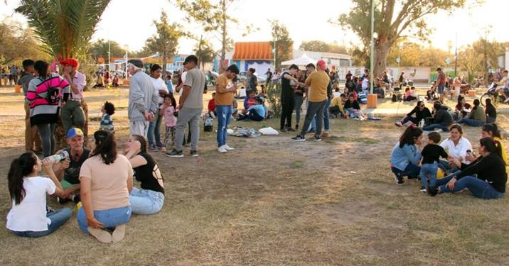 Los pinteños disfrutaron de una jornada a pura música