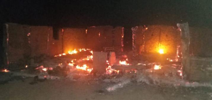 Familia perdió todo en un incendio y recibió una gran ayuda Familia perdió todo en un incendio y recibió una gran ayuda
