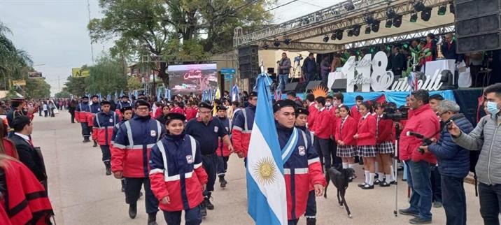 Quimilí volvió a reunir a sus vecinos en su 118° aniversario Quimilí volvió a reunir a sus vecinos en su 118° aniversario