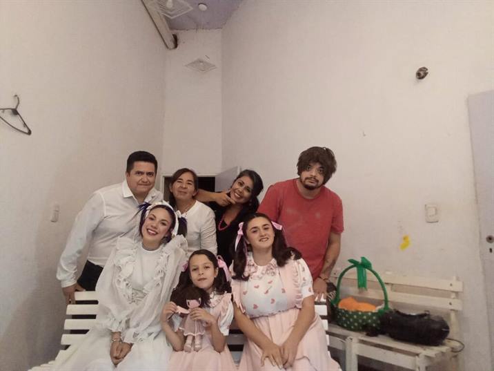 Invitan a una tarde de teatro en el barrio Autonomía