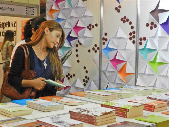 Edunse celebra sus 10 años con un interesante conversatorio