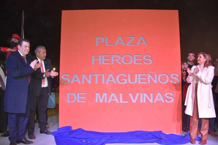 Los héroes de Malvinas tienen su plaza en la Capital Los héroes de Malvinas tienen su plaza en la Capital