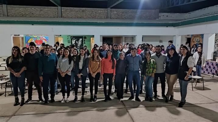Vecinos de La Cañada finalizarán su educación primaria y secundaria