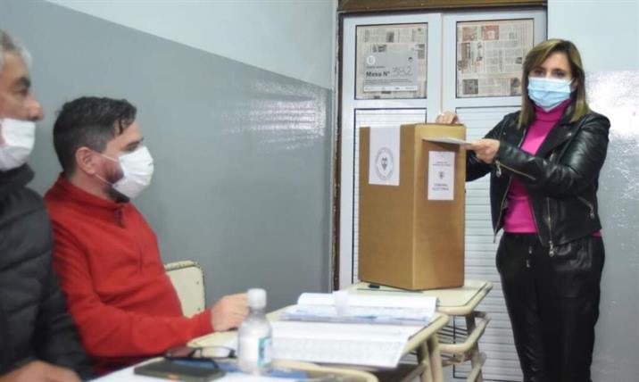 Fuentes: “Cada elección consolida la democracia”