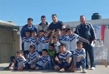El fútbol infantil unió a 20 escuelitas de La Banda