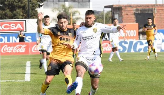 Mitre no pudo con Almirante Brown y no consiguió la victoria que necesitaba