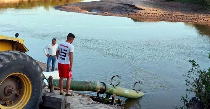 Intensos trabajos para asegurar la provisión de agua en campos ganaderos