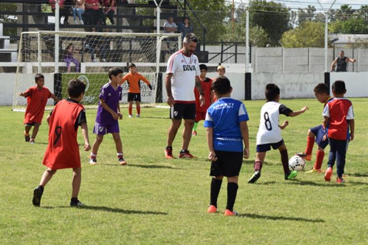 River Plate llega a La Dársena en busca de talentos para su cantera