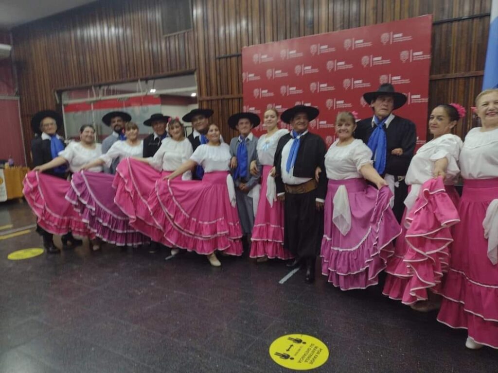 “La siempre alegre” viajará a un encuentro nacional de danzas en La Rioja