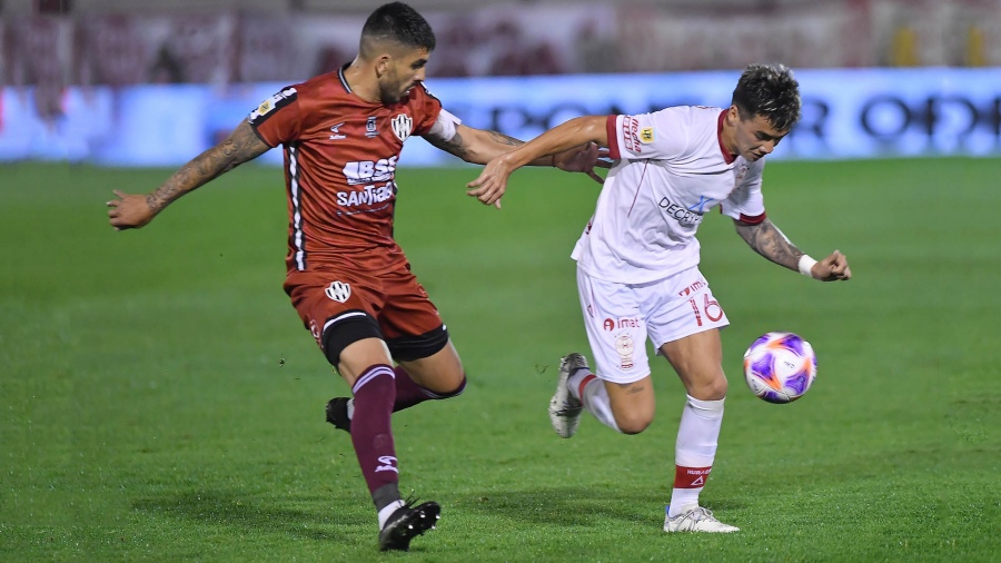 El Ferro cayó ante Huracán y complica su presente en la Liga