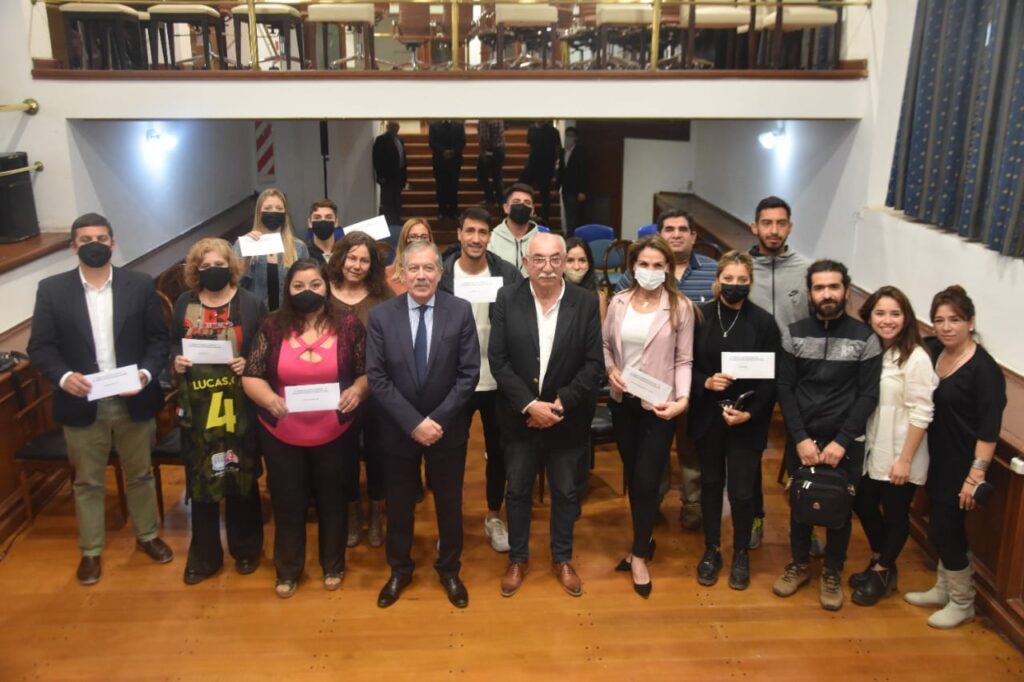 Instituciones y deportistas recibieron una importante ayuda