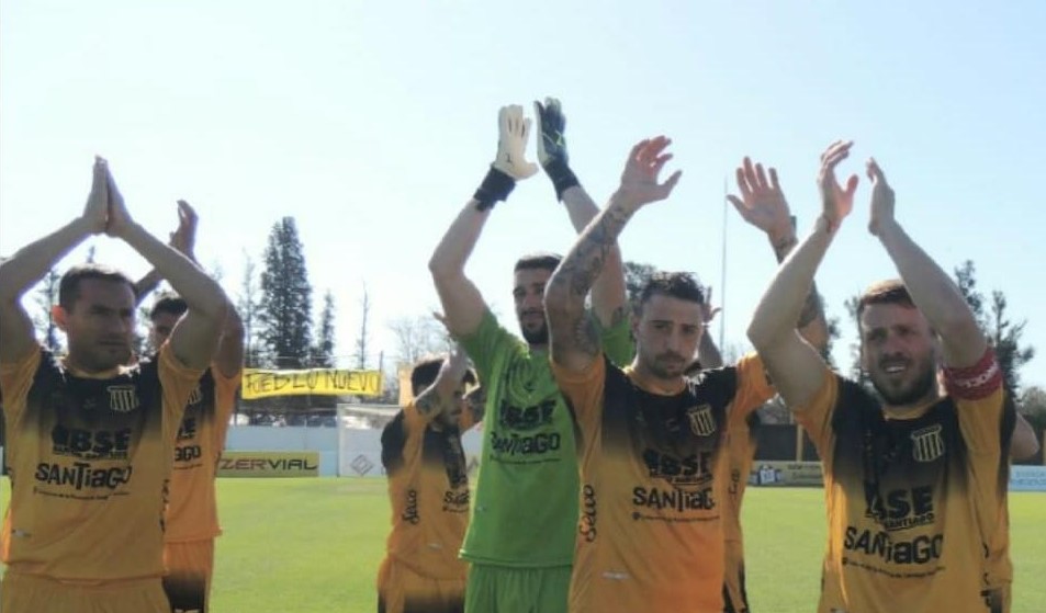 Mitre rescató un empate ante Flandria, pero se aleja del Reducido