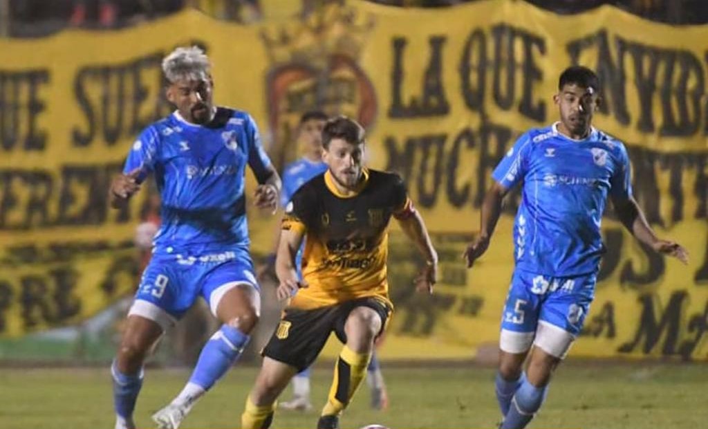 Mitre cayó ante Temperley y dejó escapar una gran chance de escalar